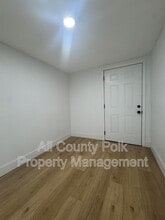 145 Strain Blvd in Lakeland, FL - Building Photo - Building Photo