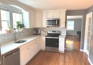68 Spar Dr, Unit 20-2013 in Mastic Beach, NY - Building Photo - Building Photo