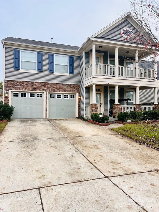 119 Sand Spur Dr in Mooresville, NC - Building Photo