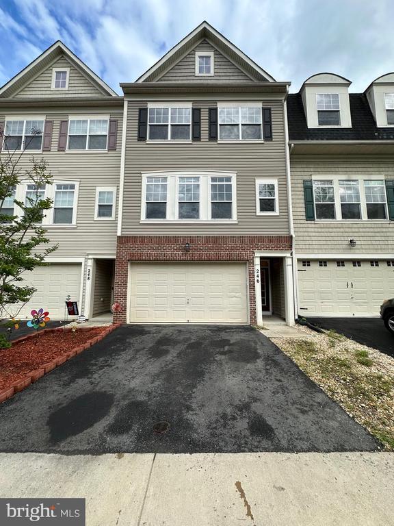 property at 246 Short Branch Rd