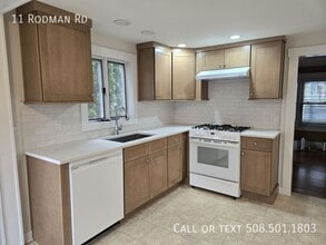 11 Rodman Rd in Ashland, MA - Building Photo - Building Photo