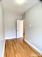 754 Huntington Ave, Unit 3 in Boston, MA - Building Photo - Building Photo