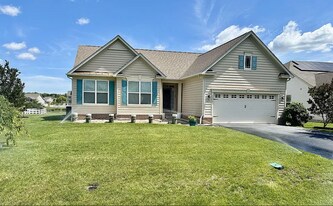 33742 Reservoir Dr in Lewes, DE - Building Photo