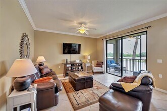 7019 River Hammock Dr in Bradenton, FL - Building Photo - Building Photo