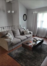 4005 Hedges Ave in Kansas City, MO - Foto de edificio - Building Photo