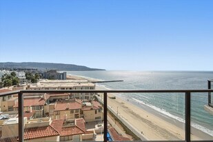 531 Esplanade, Unit 912 in Redondo Beach, CA - Building Photo