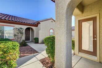 2335 Fayetteville Ave in Henderson, NV - Building Photo - Building Photo