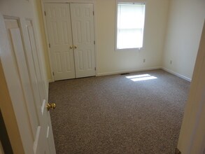 1801 Creason St, Unit #16 in Bowling Green, KY - Foto de edificio - Building Photo