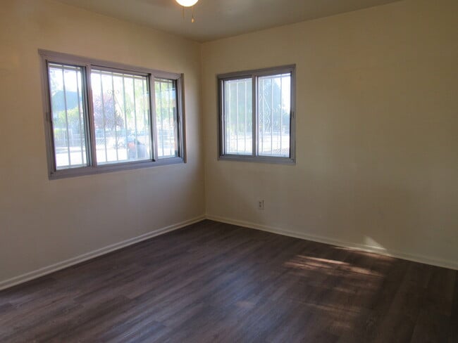 607 S Plum Ave in Ontario, CA - Building Photo - Building Photo