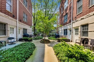3955 N Hermitage Ave in Chicago, IL - Building Photo - Building Photo