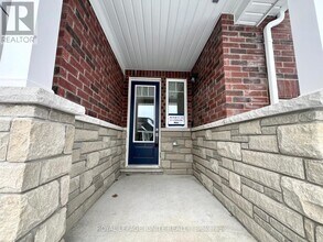 524 Hudson Cres in Midland, ON - Building Photo - Building Photo