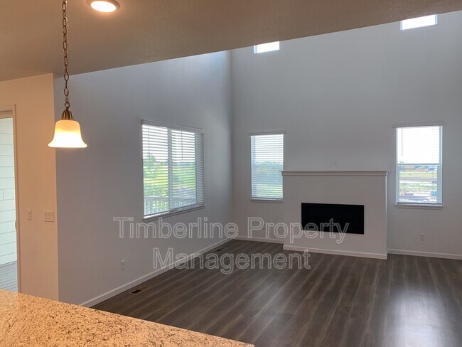 811 Marine Corps Dr in Monument, CO - Building Photo - Building Photo