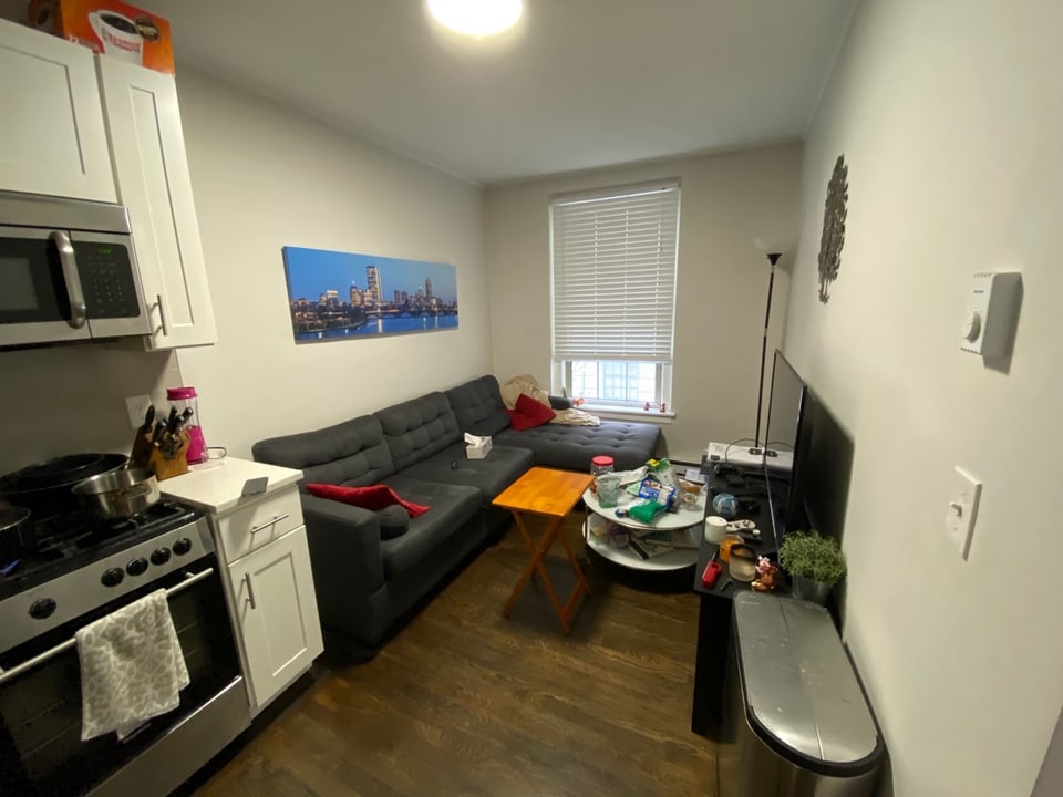 8 Durham St, Unit 4 in Boston, MA - Foto de edificio