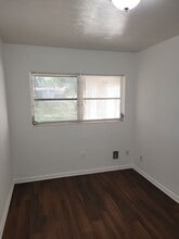 2103 Jobbins Dr in Leesburg, FL - Building Photo - Building Photo