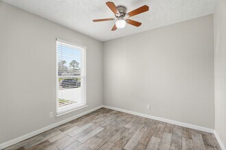 3214 White Sail in League City, TX - Building Photo - Building Photo
