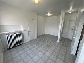 26 S Galena Ave in Freeport, IL - Building Photo - Building Photo
