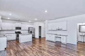 738 Liberty Walk Ln in Simpsonville, SC - Building Photo - Building Photo