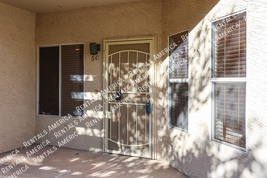 7101 W Beardsley Rd in Glendale, AZ - Building Photo