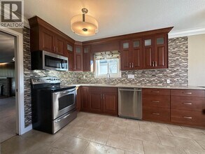 1542 W 65th Ave in Vancouver, BC - Building Photo - Building Photo