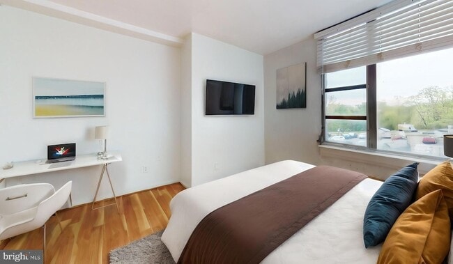 4600 Duke St, Unit 407 in Alexandria, VA - Building Photo - Building Photo