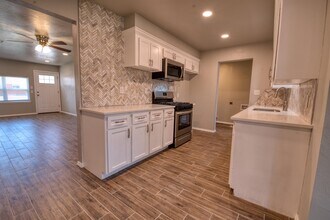 808 Butler St in Moore, OK - Building Photo - Building Photo