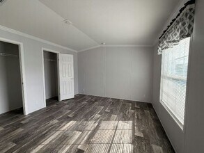 7251 Greenbrier Village Rd in Lakeland, FL - Building Photo - Building Photo