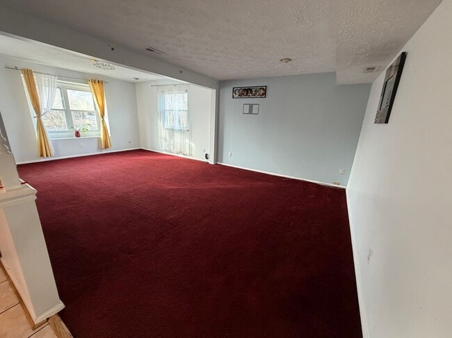 property at 10244 Farmington Ct