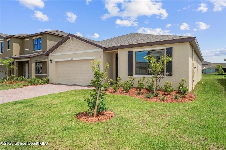 1854 Capital Dr SE in Palm Bay, FL - Building Photo