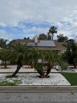 5912 Carpenter Ave in Los Angeles, CA - Building Photo