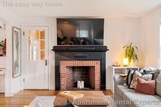 19 Trenton St in Melrose, MA - Foto de edificio - Building Photo