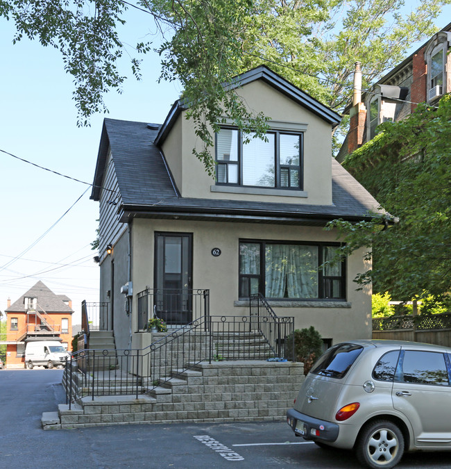 62 Hess St in Hamilton, ON - Building Photo - Primary Photo