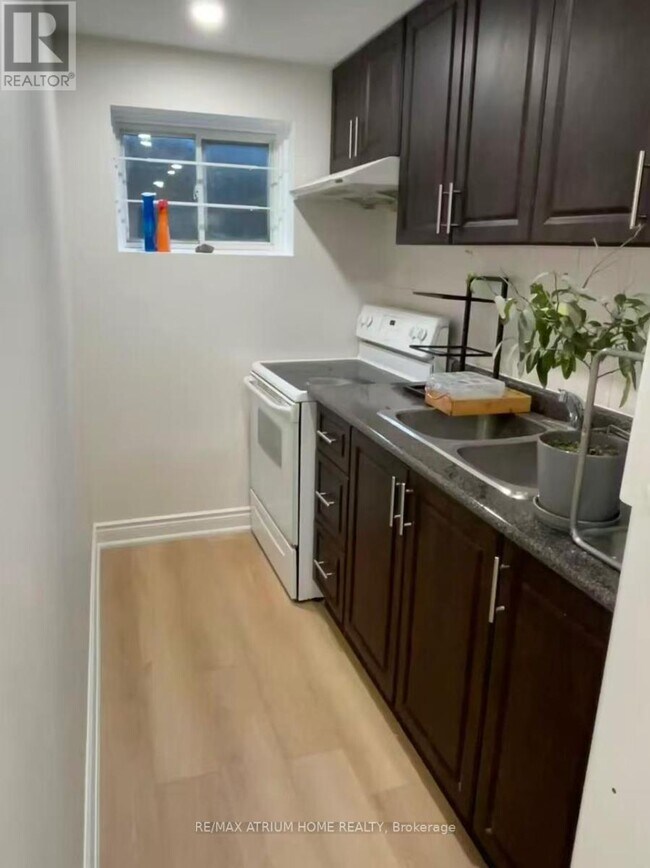 property at 71 Major Oak Terrace