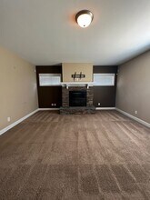 309 Otley Ct in Hope Mills, NC - Building Photo - Building Photo