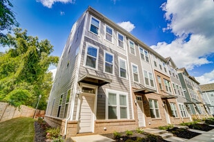 5019 Sovereignty Ct in Charlotte, NC - Building Photo