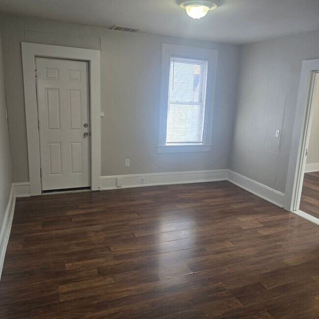 186 Auburn St in Manchester, NH - Building Photo - Building Photo