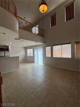 10392 Lady Angela St in Las Vegas, NV - Building Photo - Building Photo