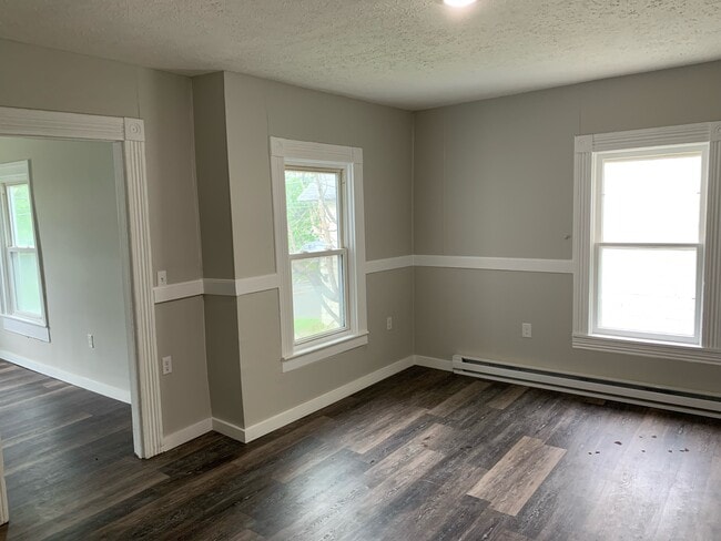 217 W Hudson St in Elmira, NY - Building Photo - Building Photo