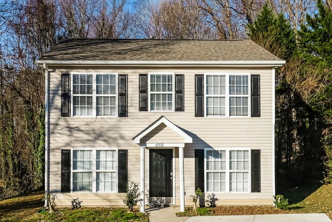 property at 6516 Lynmont Dr