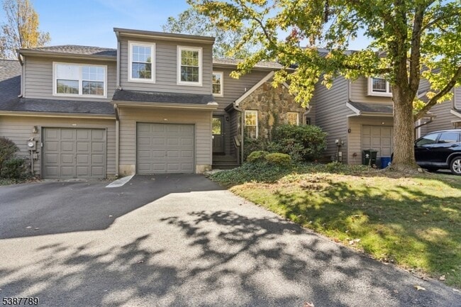 10 Brookline Ct in Princeton, NJ - Building Photo - Building Photo