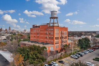Campstreet Loft Residences in San Antonio, TX - Building Photo - Building Photo