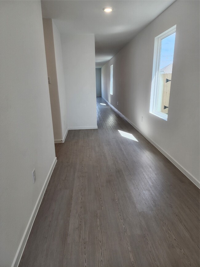 property at 21626 Willow River Canyon Ln