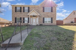 1406 Quail Crest Dr in Garland, TX - Building Photo