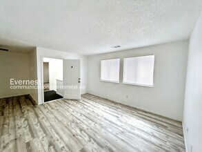 1120 Yuma St in Colorado Springs, CO - Foto de edificio - Building Photo