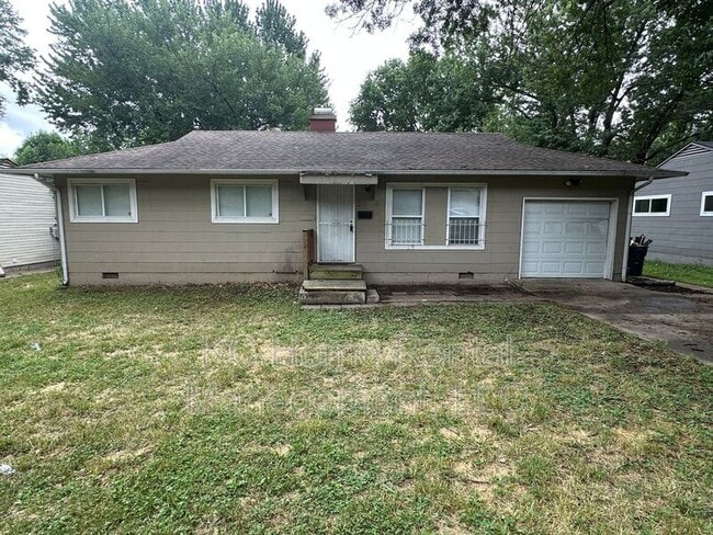property at 7705 E 113th St