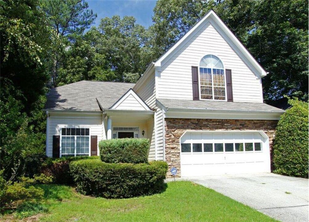 150 Riversong Dr in Alpharetta, GA - Building Photo