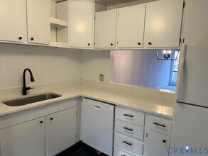 10280 Iron Mill Rd in Richmond, VA - Building Photo - Building Photo