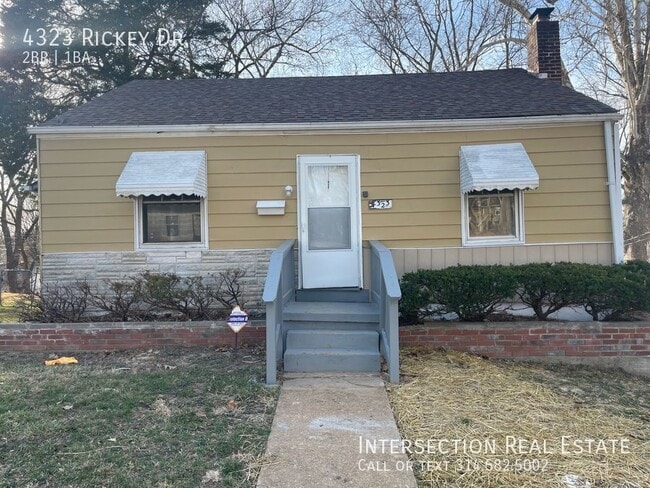 4323 Rickey Dr in St. Louis, MO - Building Photo - Building Photo
