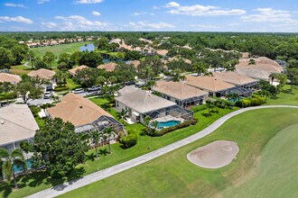 8533 SE Palm Hammock Ln in Hobe Sound, FL - Building Photo - Building Photo