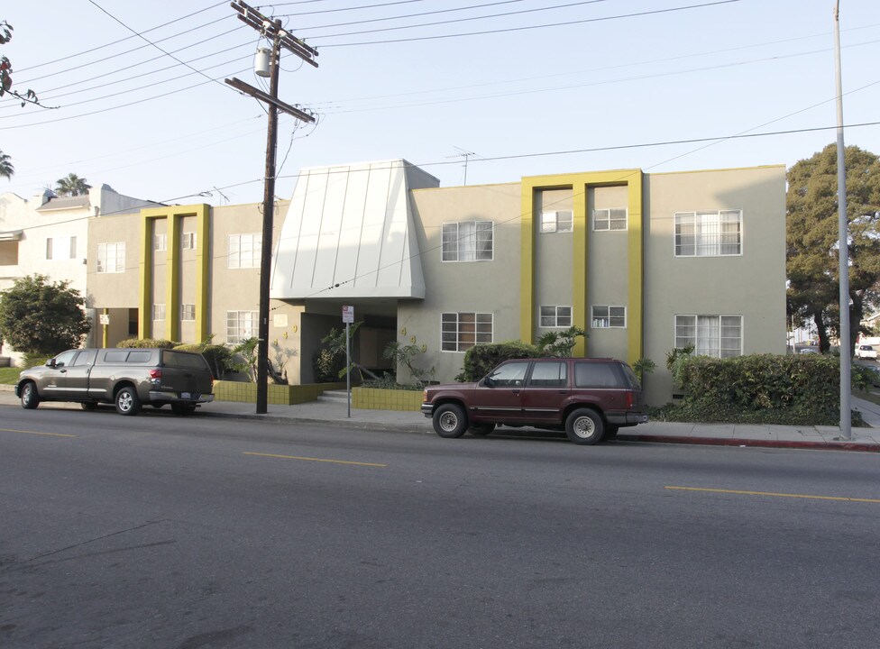 Hoover West Apartments in Los Angeles, CA - Foto de edificio