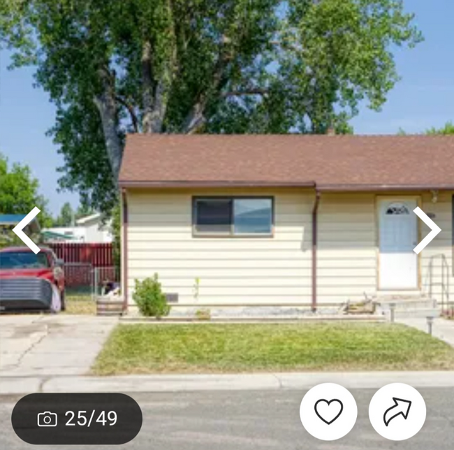 property at 300 Cottonwood Ln